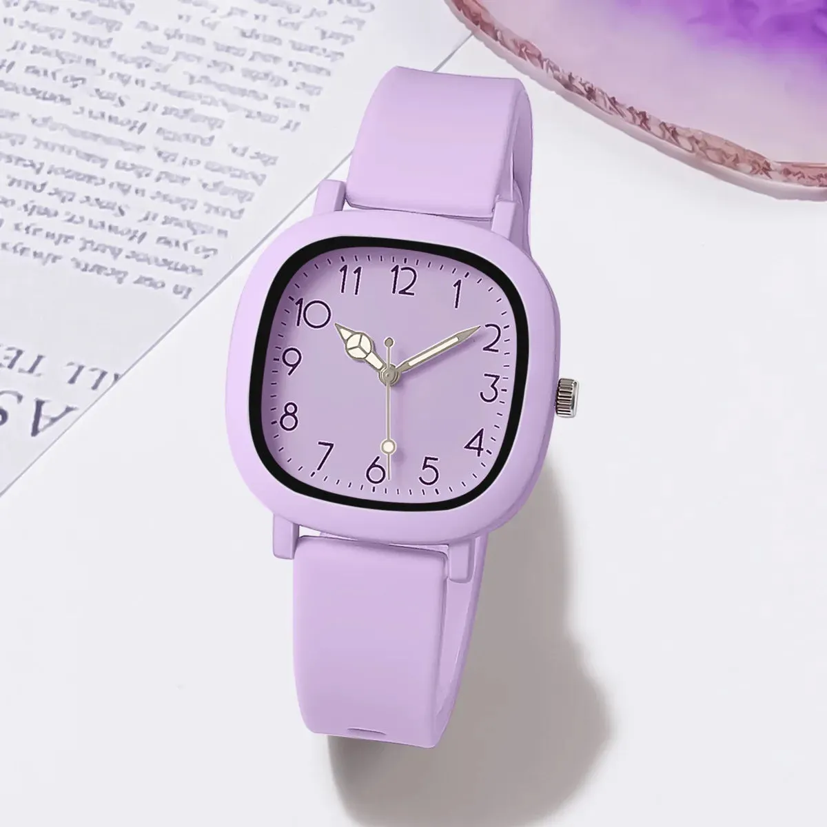Lizzie Women's Quartz Watch