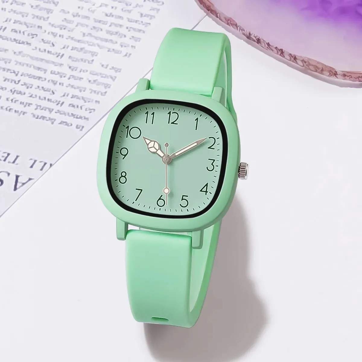 Lizzie Women's Quartz Watch