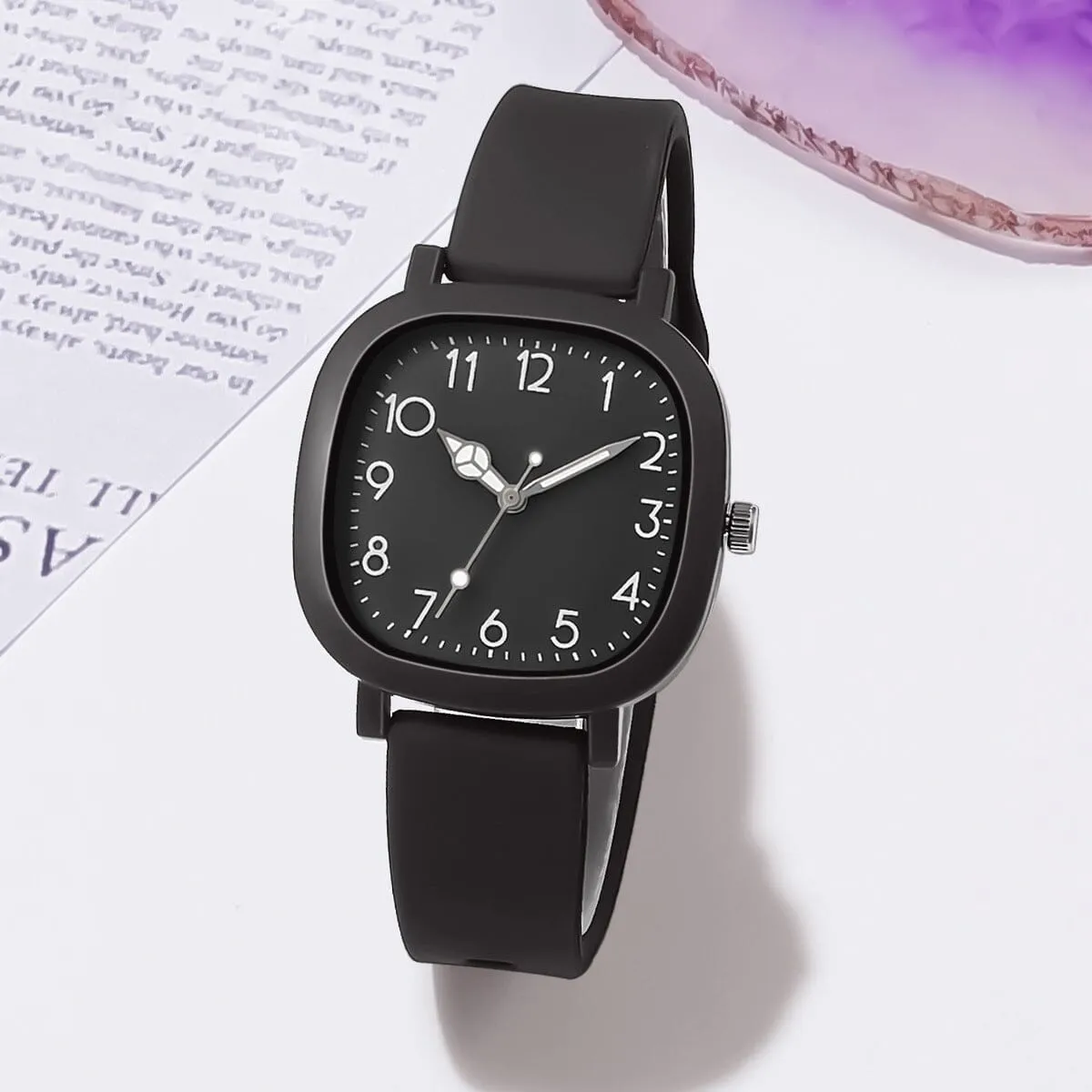 Lizzie Women's Quartz Watch