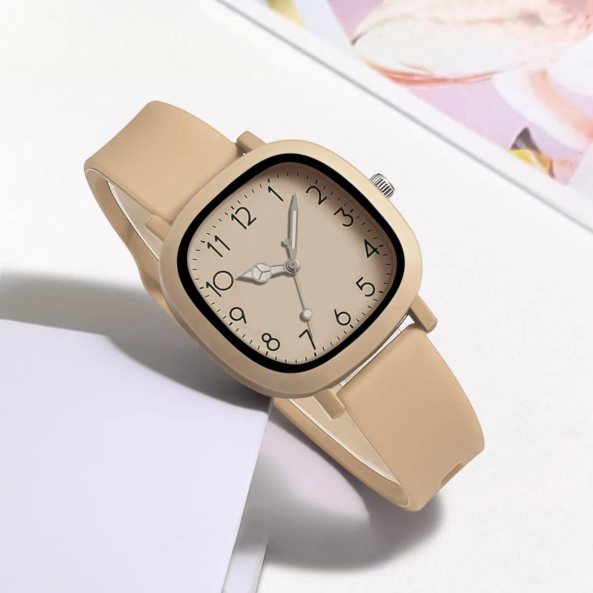 Lizzie Women's Quartz Watch