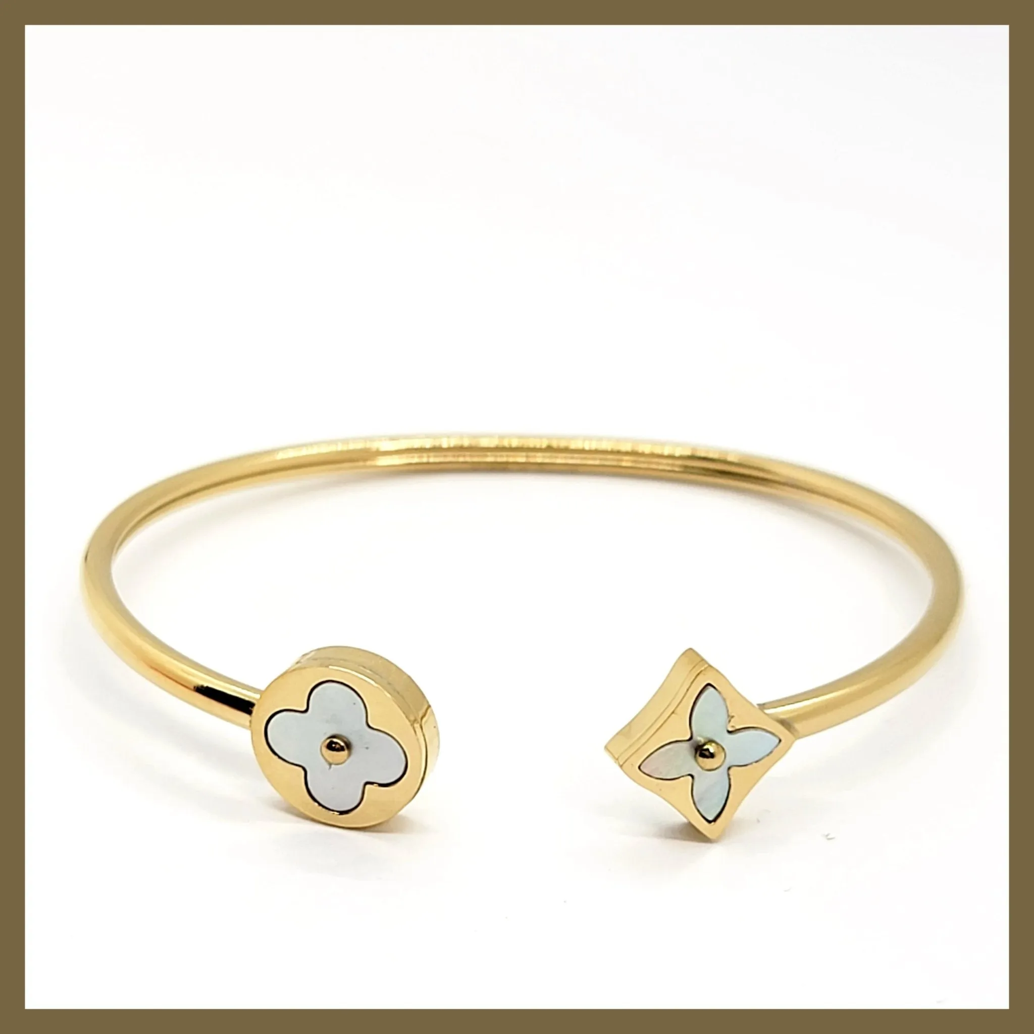 MOP Clover Open Bangle